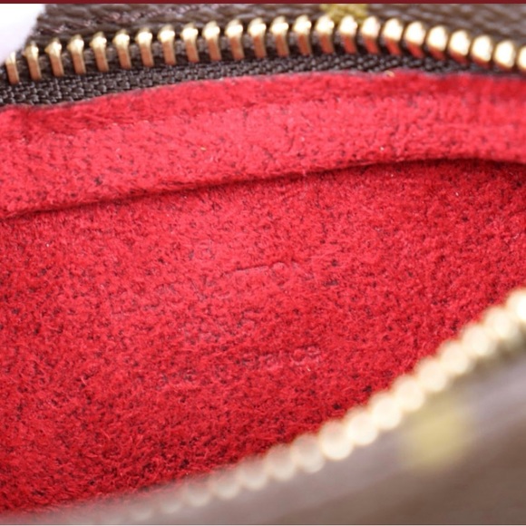 Louis Vuitton Partition Wristlet/Clutch - Picture 5 of 6